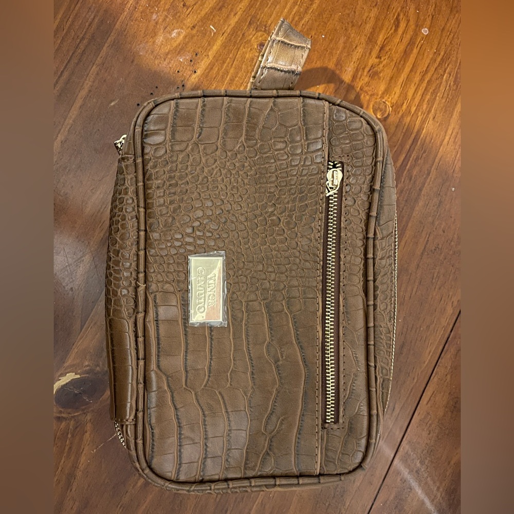 New Vince Camuto Toiletry Bag